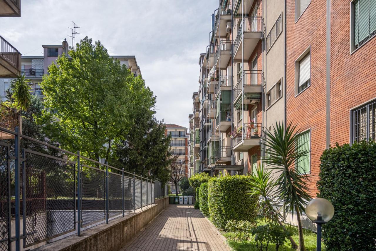 Apartamento Duomo A 10 Minuti - Self Check In Metro A 3 Minuti A Piedi Milán Exterior foto